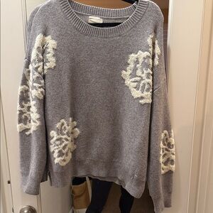 Gray and Cream Flower Patterned Sweater